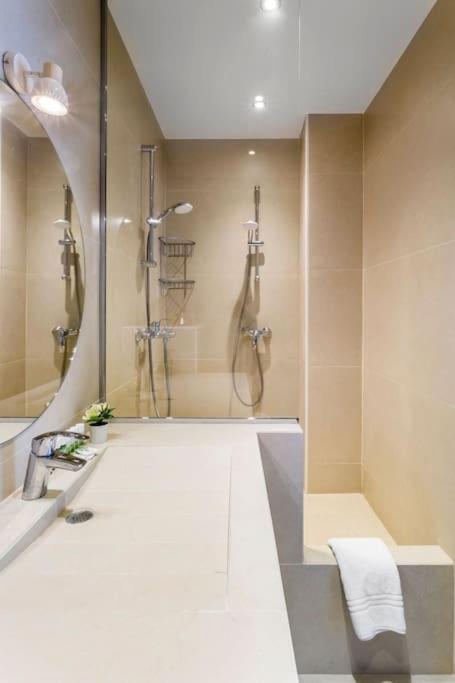 Appartamento Sweety In Marais Parigi